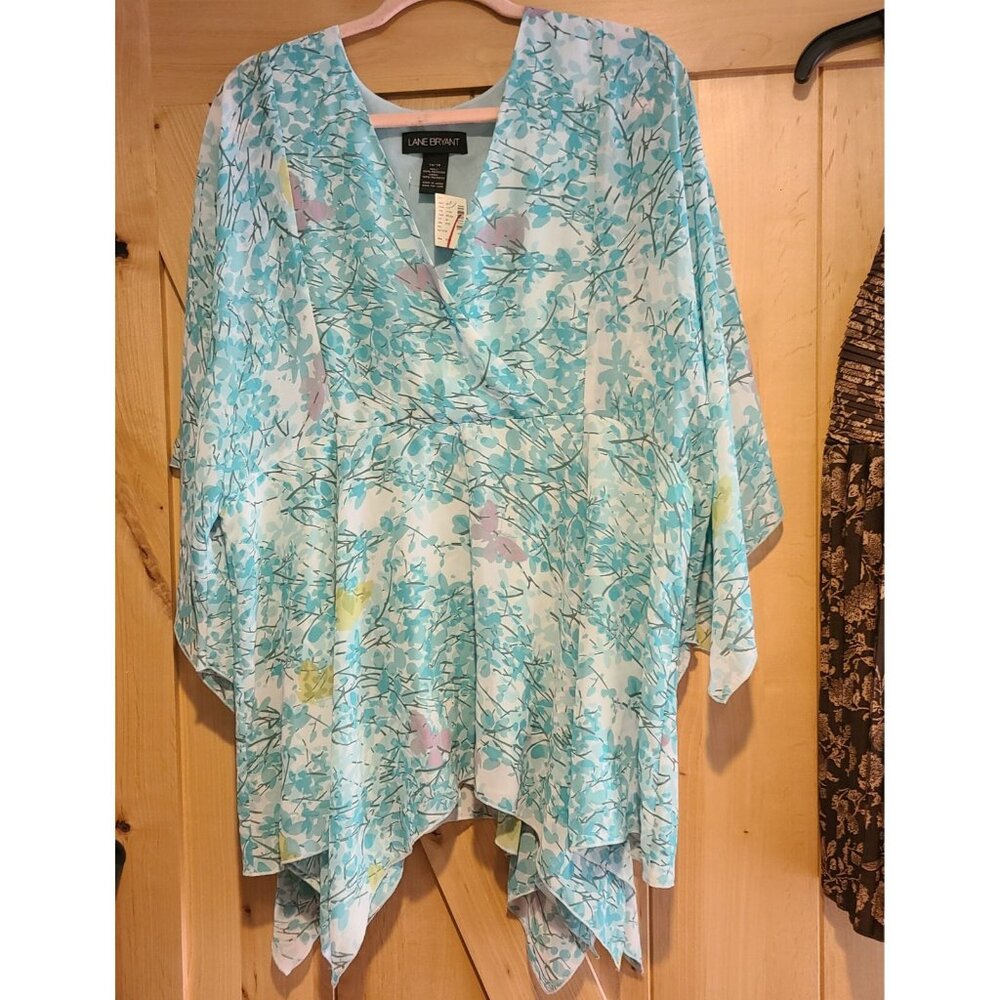 New! Lot of 2 Lane Bryant Sz 14/16 Floral Asymmetrical Hem Blouse & Smocked Tank - Picture 2 of 16